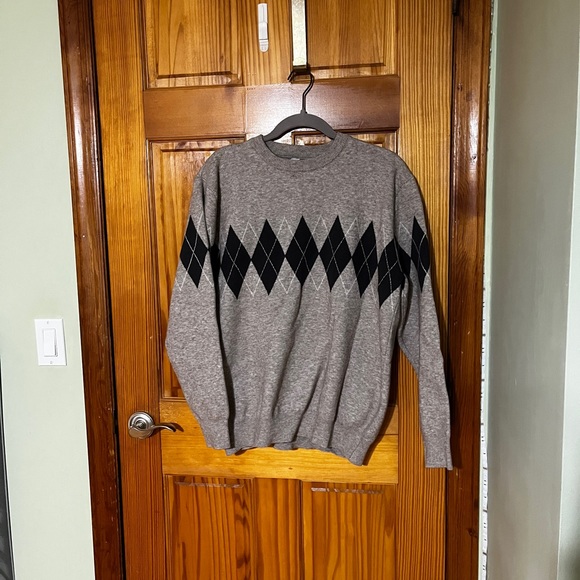 HOMME Diamond Pattern Sweater - Picture 1 of 2